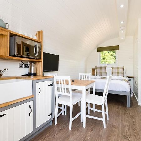Weedingshall Lodges 福尔柯克 外观 照片